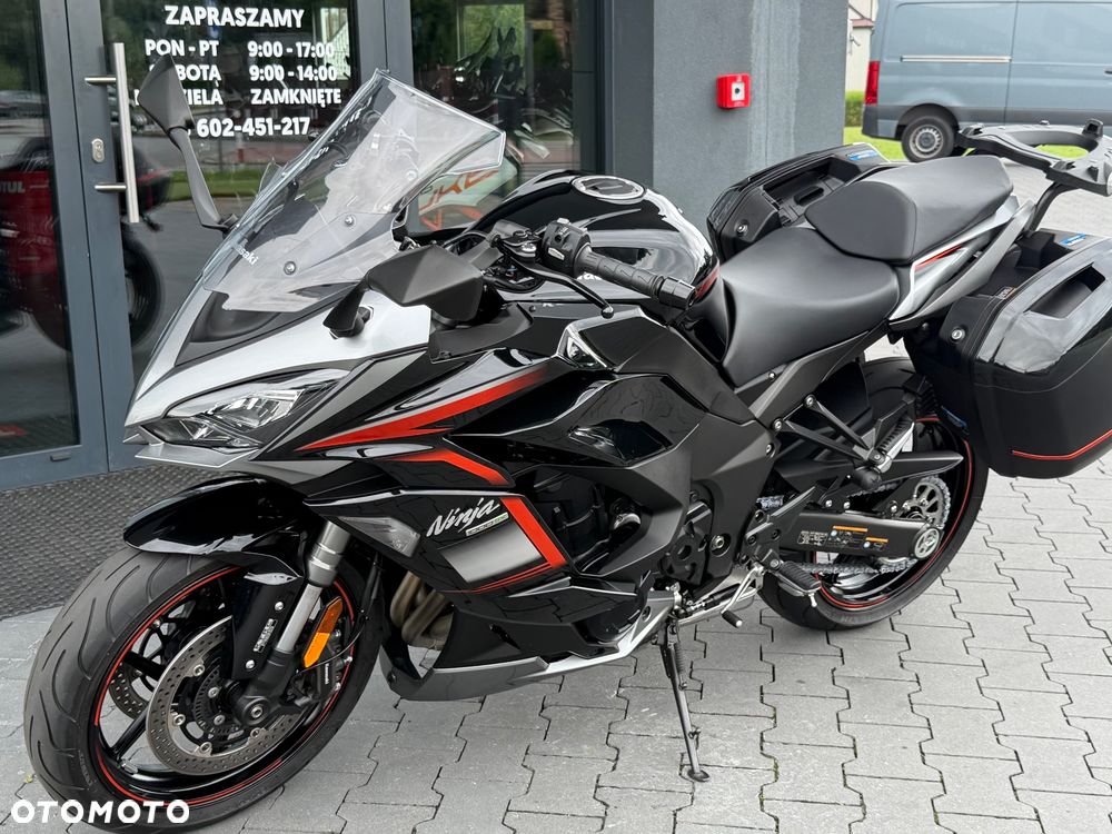 Kawasaki Ninja 1000 SX - 39