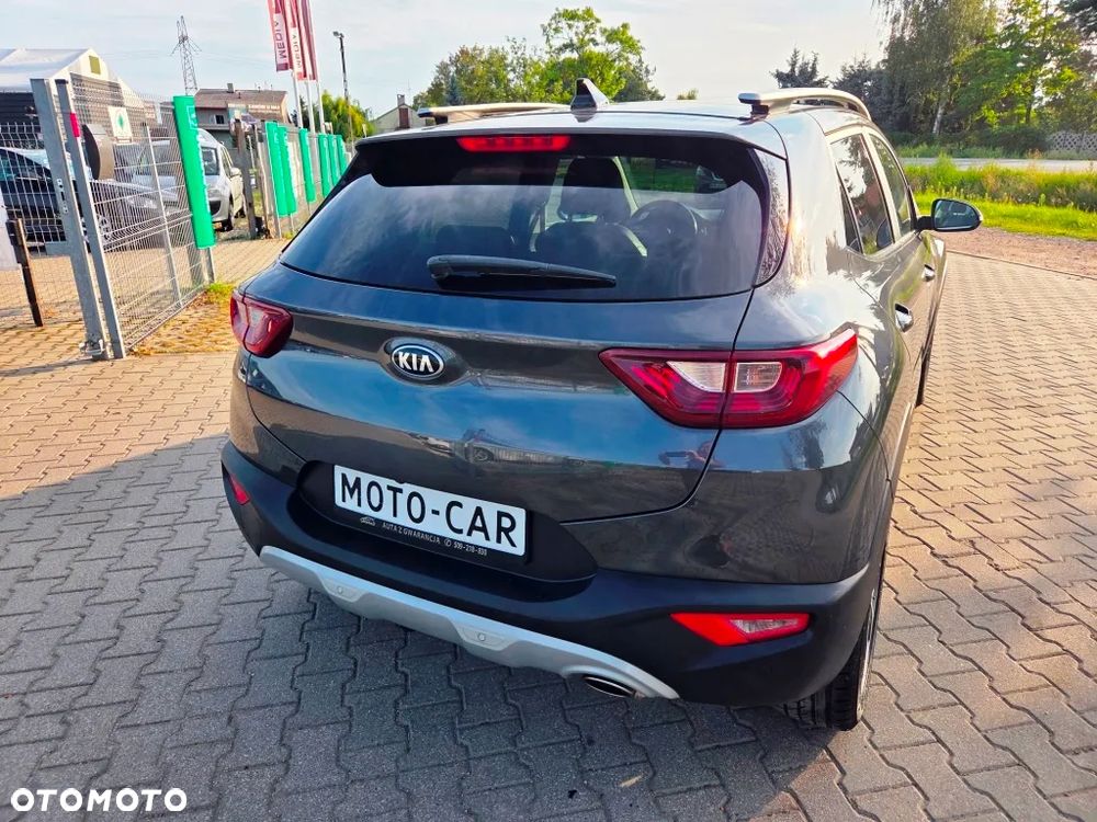 Kia Stonic 1.0 T-GDI 120 Platinum Edition - 11