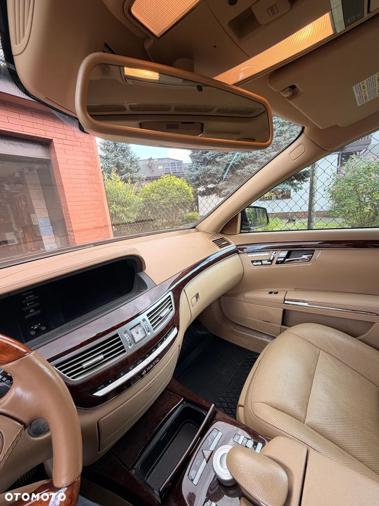 Mercedes-Benz Klasa S 350 CDI L 4-Matic BlueEff - 31