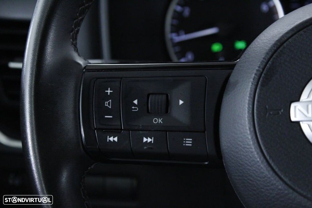 Nissan Qashqai 1.3 DIG-T Acenta LED+R - 23