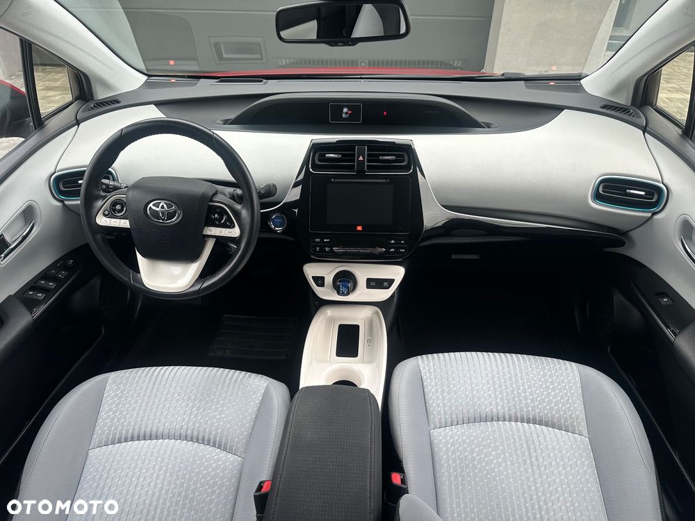 Toyota Prius 1.8 Hybrid Prestige - 21