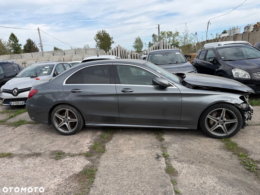 Mercedes-Benz Klasa C 180 (BlueTEC) d 7G-TRONIC AMG Line - 1
