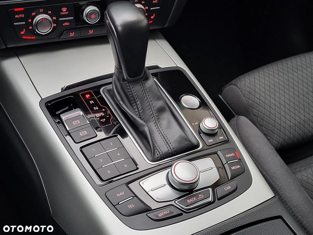 Audi A6 Avant - 16