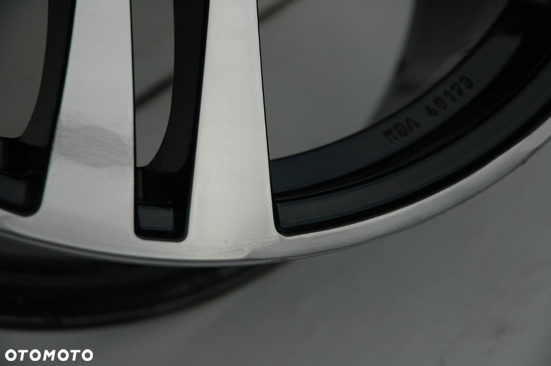 Mercedes 5x112 17 7,5J et52,5 - 11