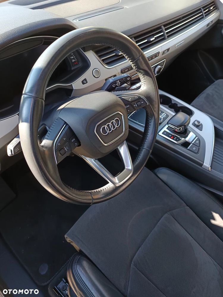 Audi Q7 3.0 TDI ultra Quattro Tiptronic - 4