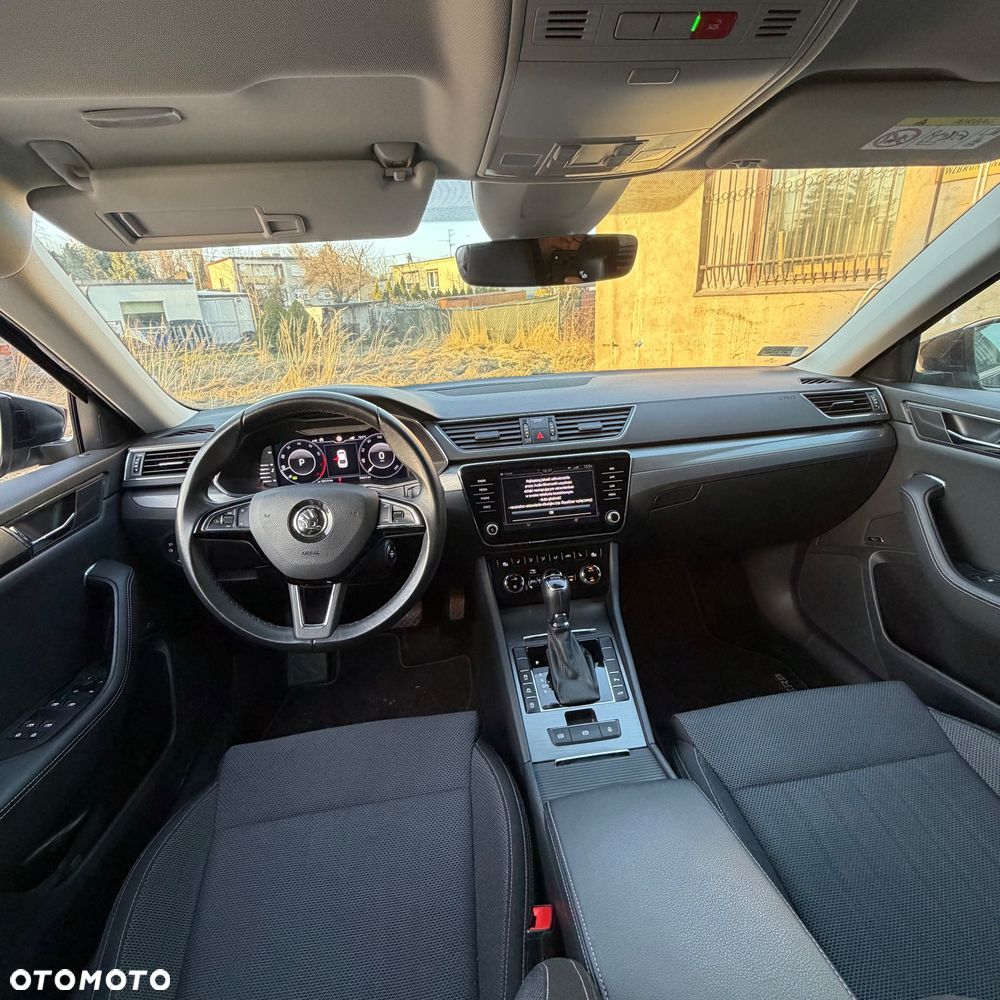 Skoda Superb 2.0 TSI Style DSG - 19