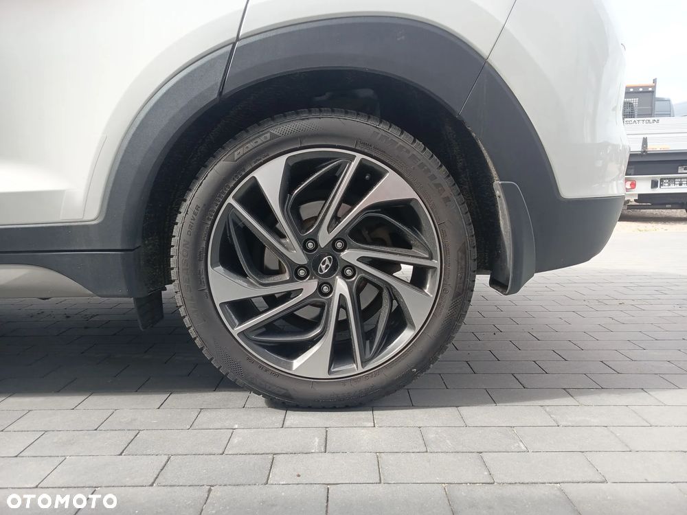 Hyundai Tucson 1.6 CRDi Style 2WD DCT - 25