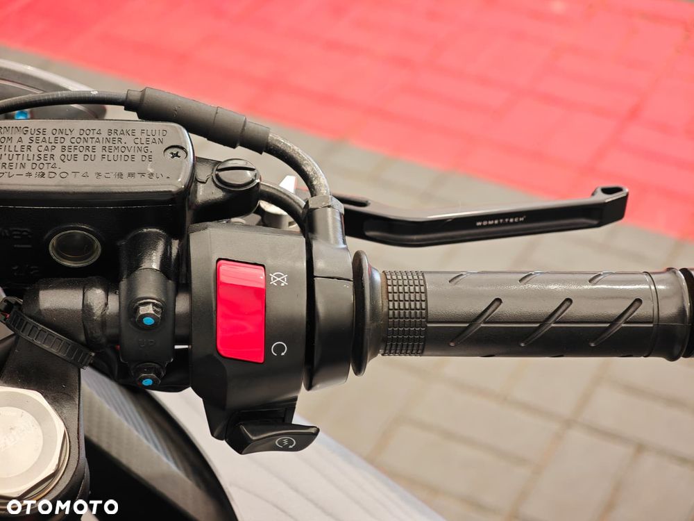 Honda CBR - 9