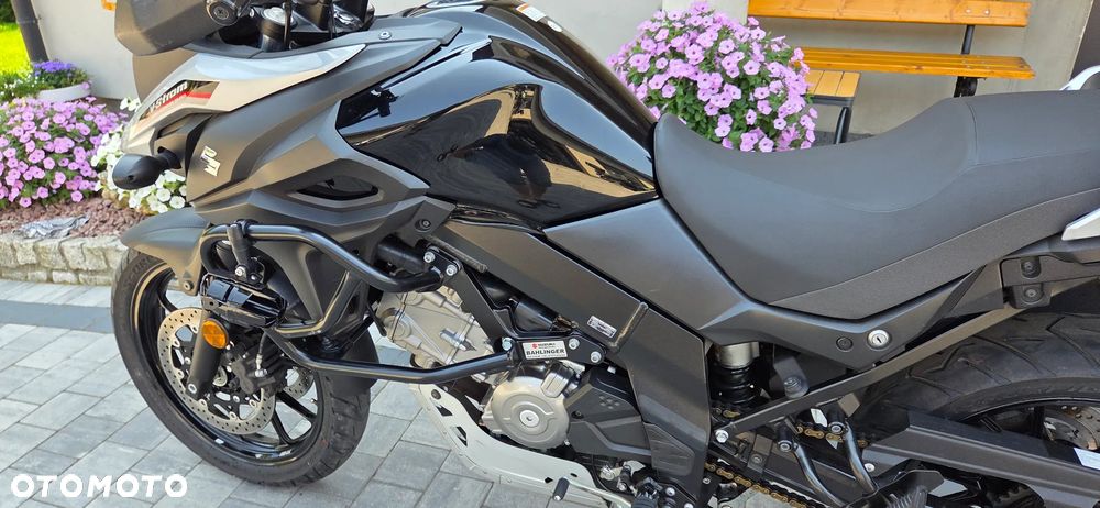 Suzuki V-STROM - 9