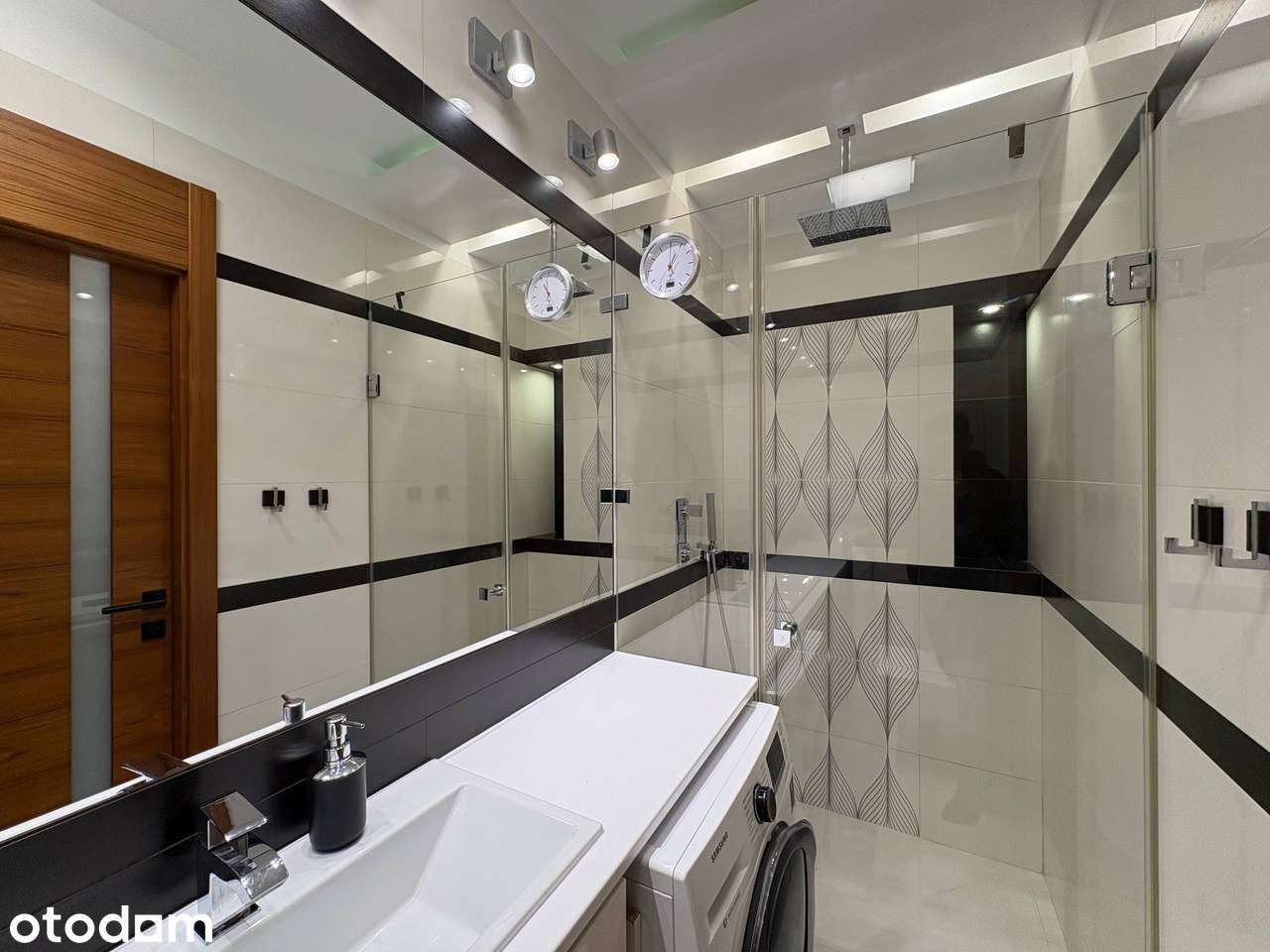 3 pokoje | 2 łazienki | Taras 17 m² | Klimatyzacja | Metro Bemowo