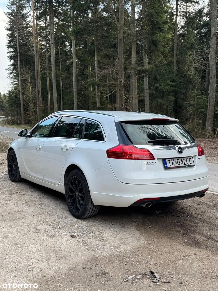 Opel Insignia 2.8 V6 Turbo 4x4 - 5
