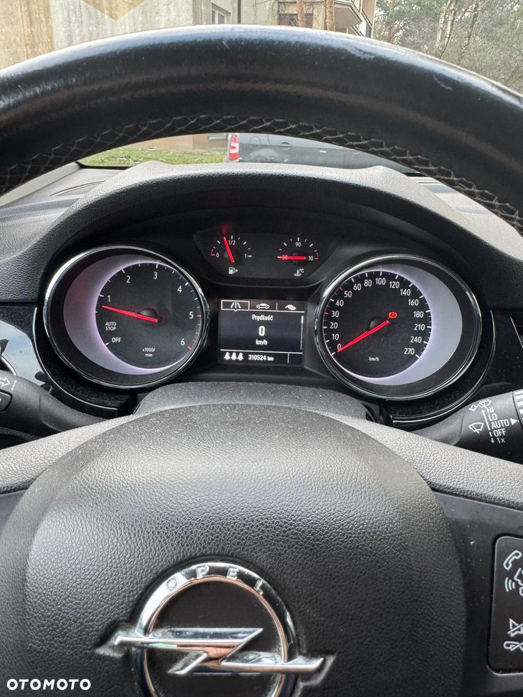 Opel Astra 1.6 CDTI Elite S&S - 8