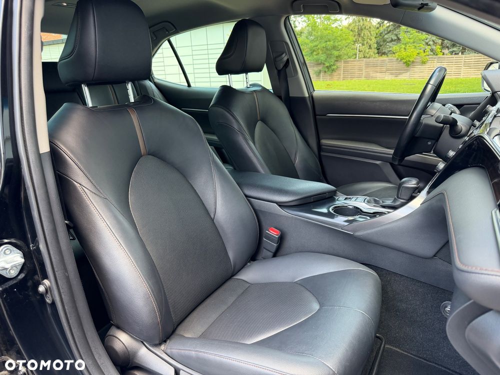 Toyota Camry 2.5 Hybrid Prestige CVT - 13