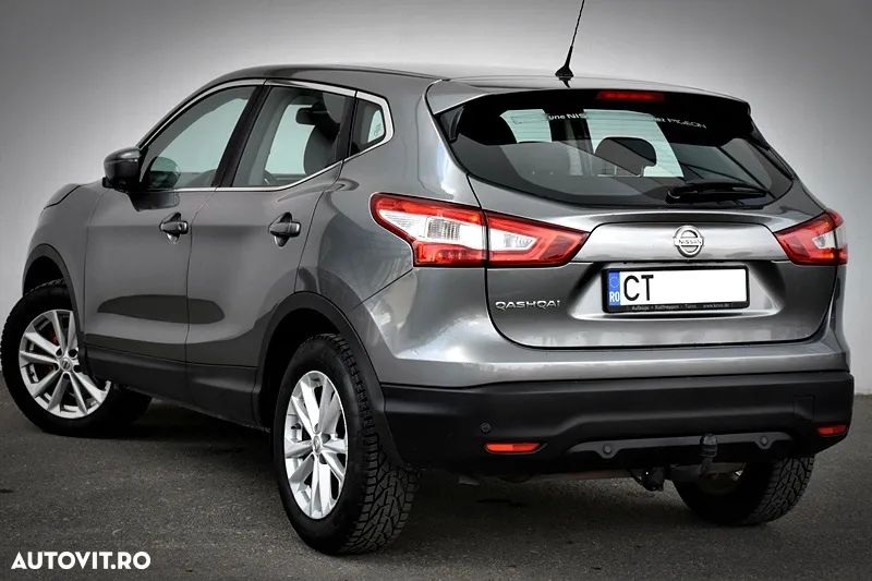 Nissan Qashqai 1.6 DCI Start/Stop X-TRONIC Acenta - 6
