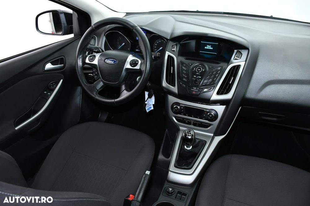 Ford Focus Turnier 1.6 TDCi DPF Titanium - 6