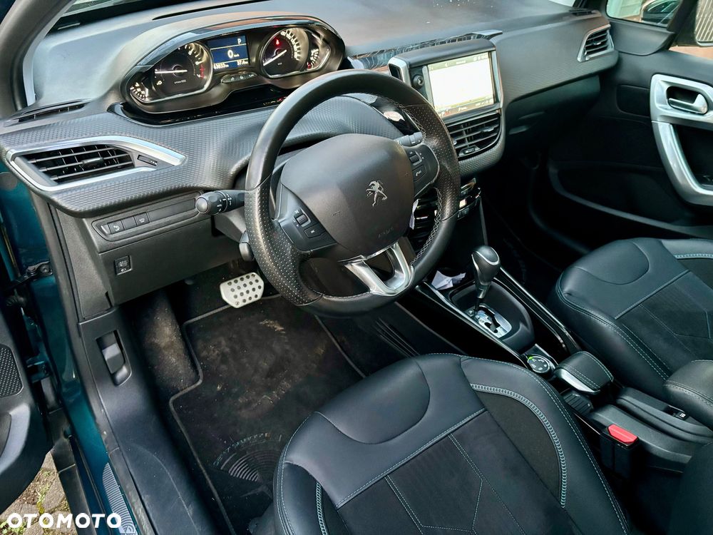 Peugeot 2008 PureTech 110 Stop&Start EAT6 Crossway - 6