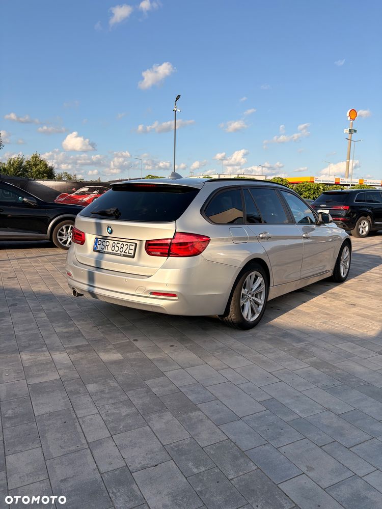 BMW Seria 3 318d - 4