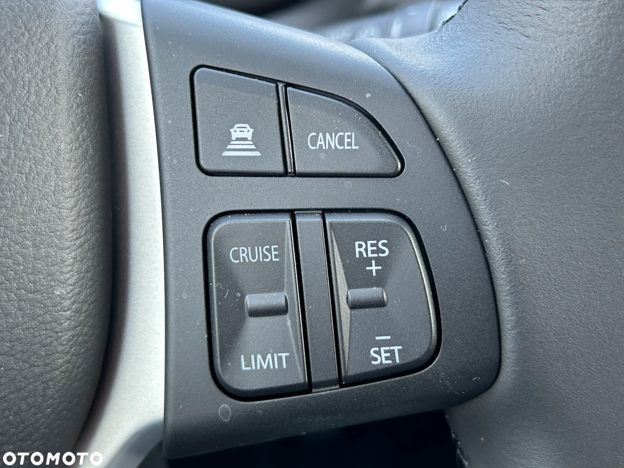 Suzuki SX4 S-Cross - 12