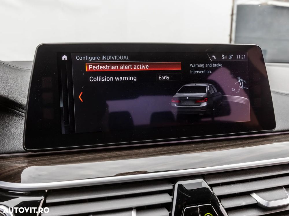 BMW Seria 5 520d Aut. Luxury Line - 28