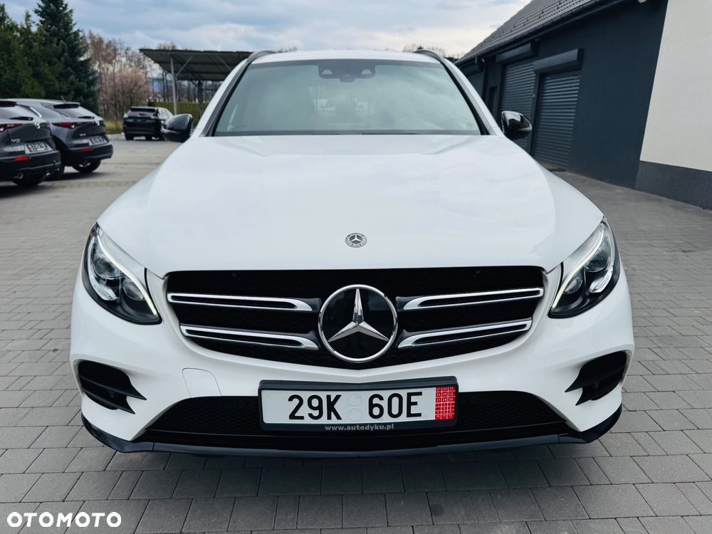 Mercedes-Benz GLC 250 4Matic 9G-TRONIC AMG Line - 4
