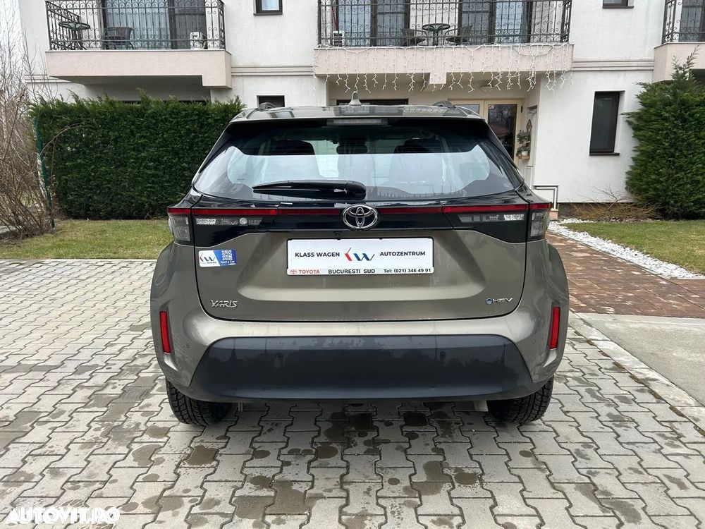Toyota Yaris Cross 1.5 VVT-i HSD 116 4x2 HEV Business - 6