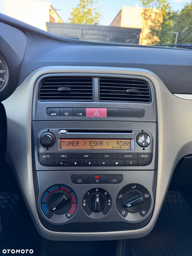 Fiat Punto 1.2 8V Classic - 21