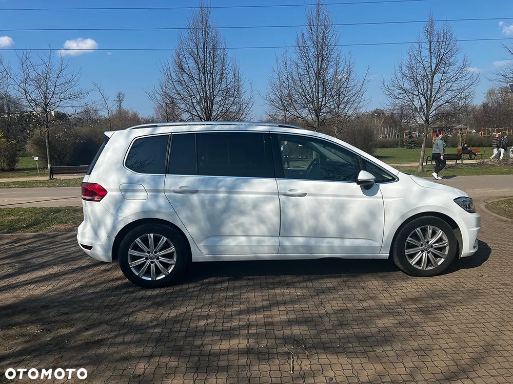 Volkswagen Touran 1.4 TSI BMT Highline DSG - 4