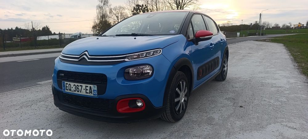 Citroën C3 Pure Tech 82 SHINE - 1