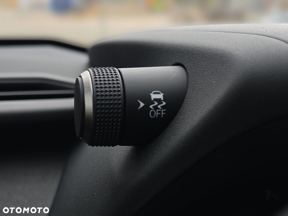 Lexus UX 300h F Sport Design - 28
