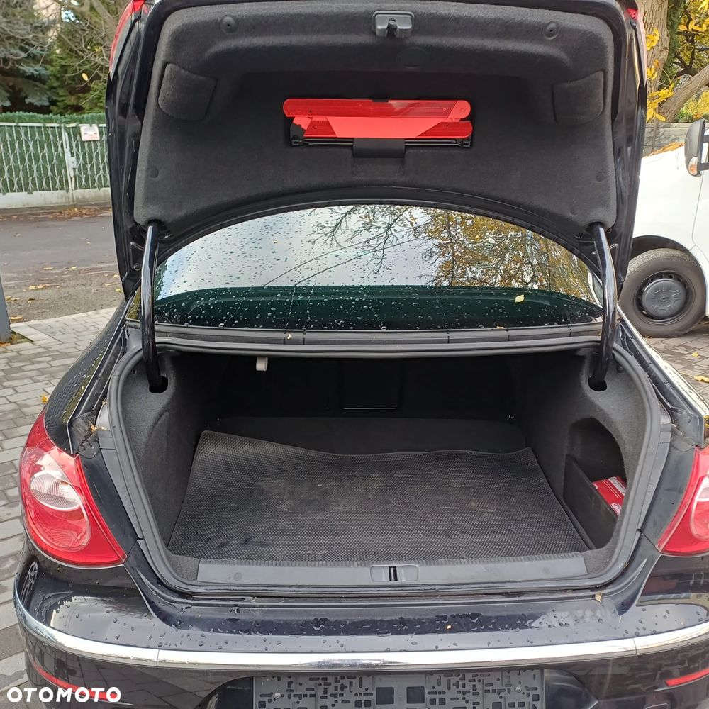 Volkswagen Passat CC 2.0 TSI - 16