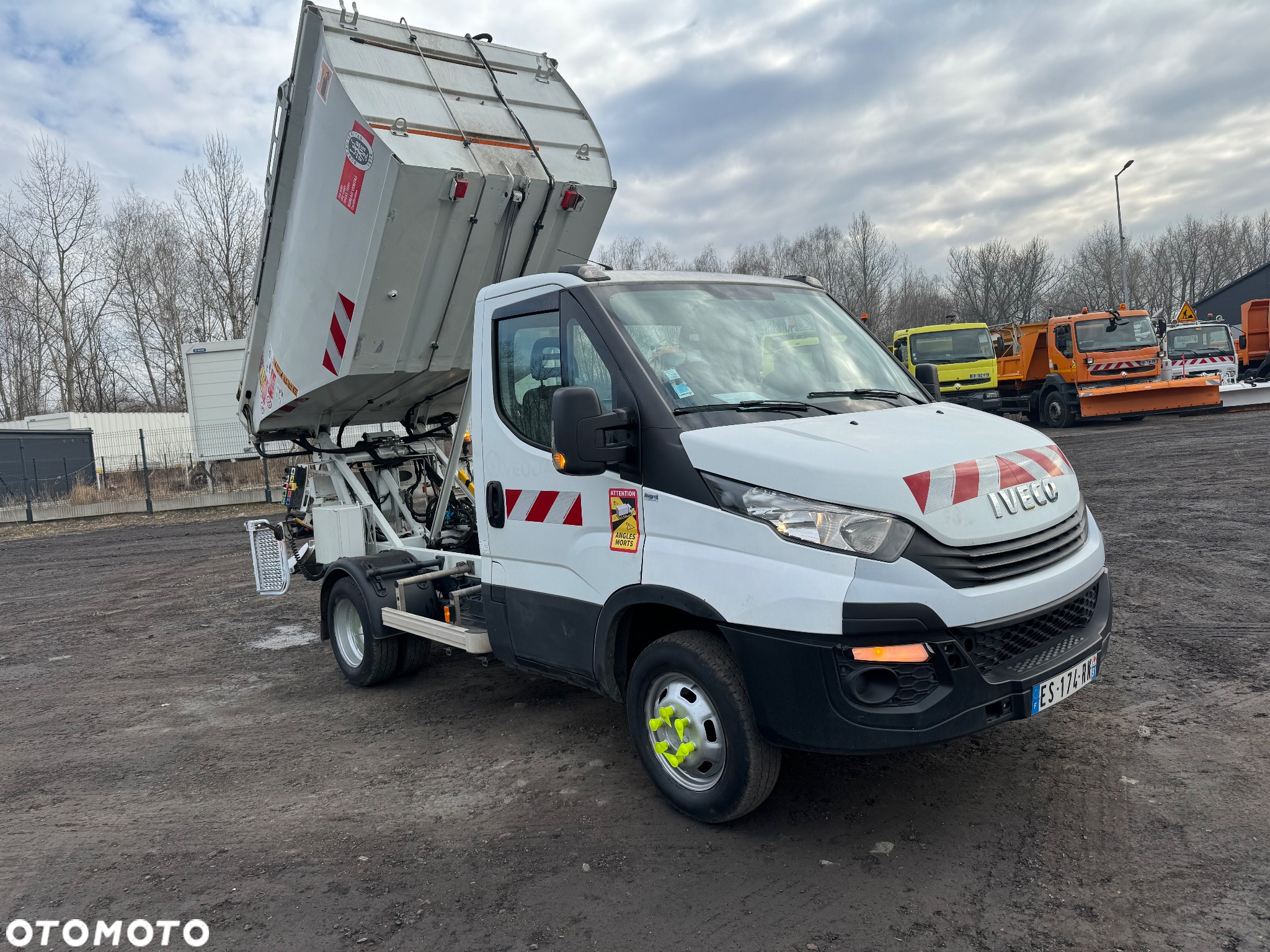 Iveco Daily 35C18 Śmieciarka 2017r. Zoeller Semat 3.5t DMC Tylko 94 tyś.km EURO 6 Prawo Jazdy kat. B Garbage Truck Garbage Car - 4