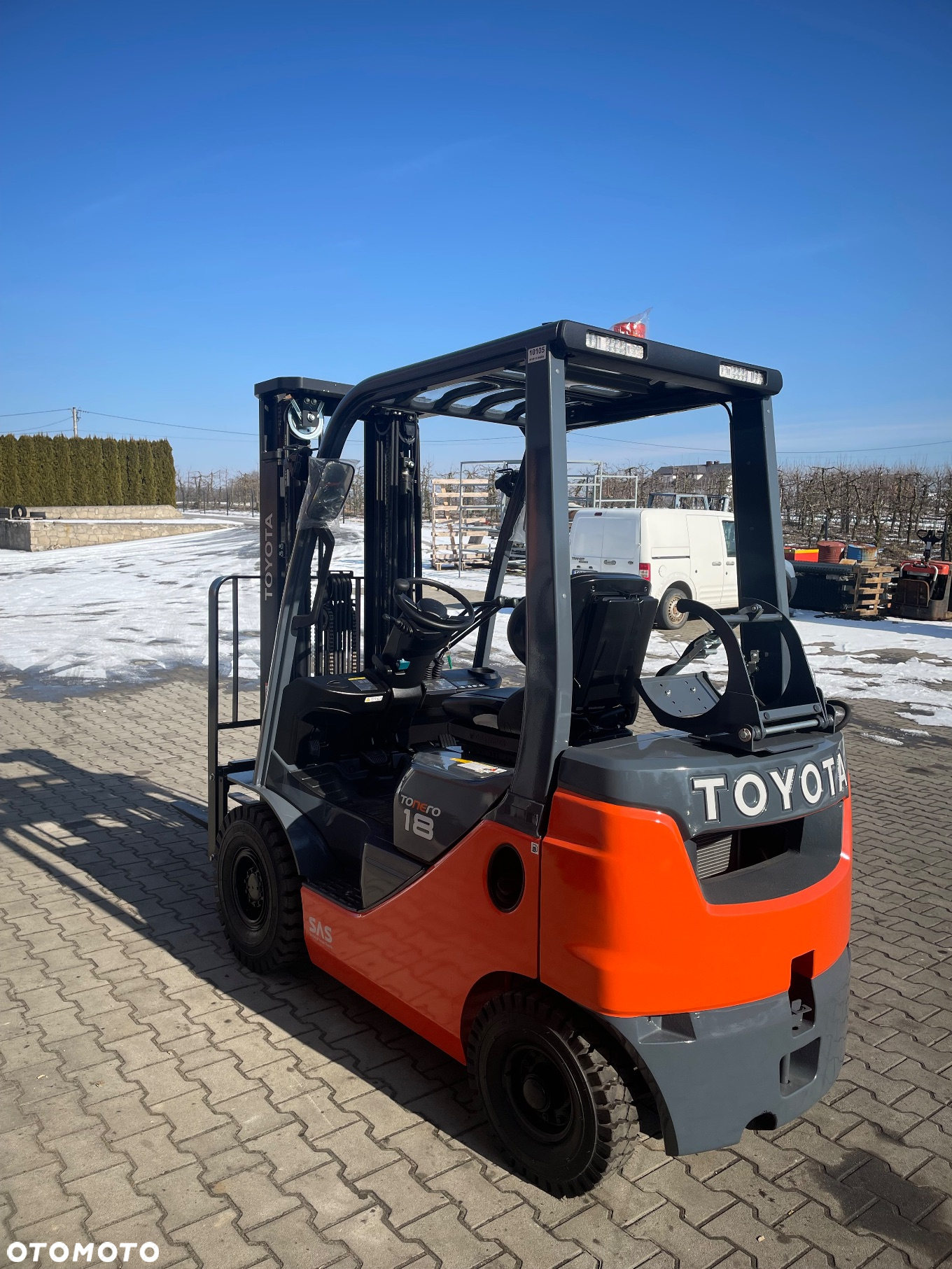 Toyota 02-8FGF18 - 3