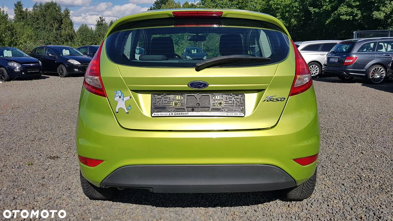 Ford Fiesta 1.25 Ambiente - 14
