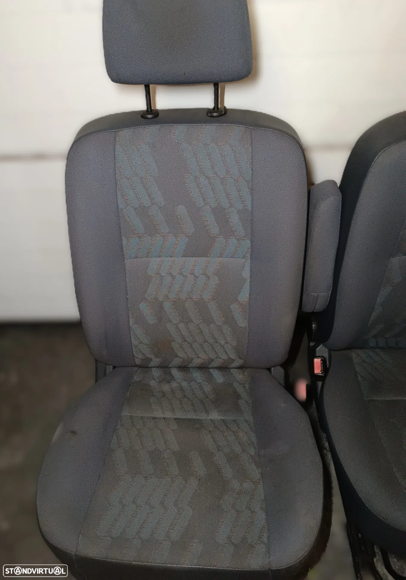 CONJUNTO DE BANCOS (2) FORD TRANSIT CONNECT - 3