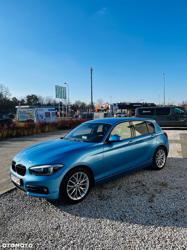 BMW Seria 1 118d Sport Line - 2