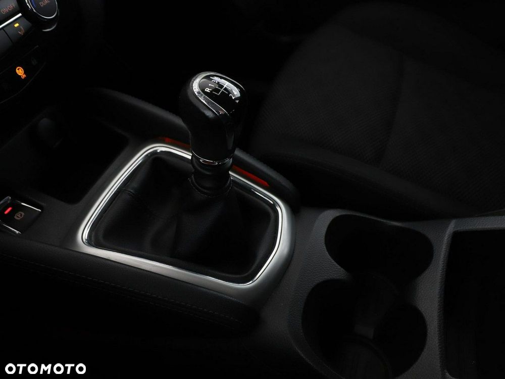 Nissan Qashqai 1.6 DIG-T Acenta - 25