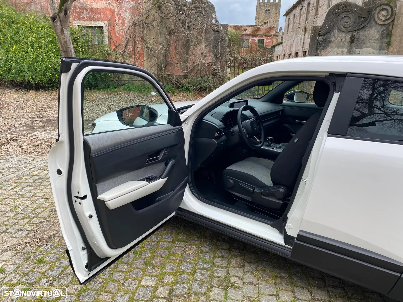Mazda MX-30 e-Skyactiv Exclusve-Line - 4