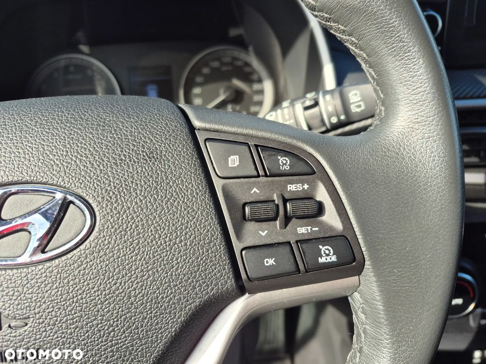Hyundai Tucson - 16