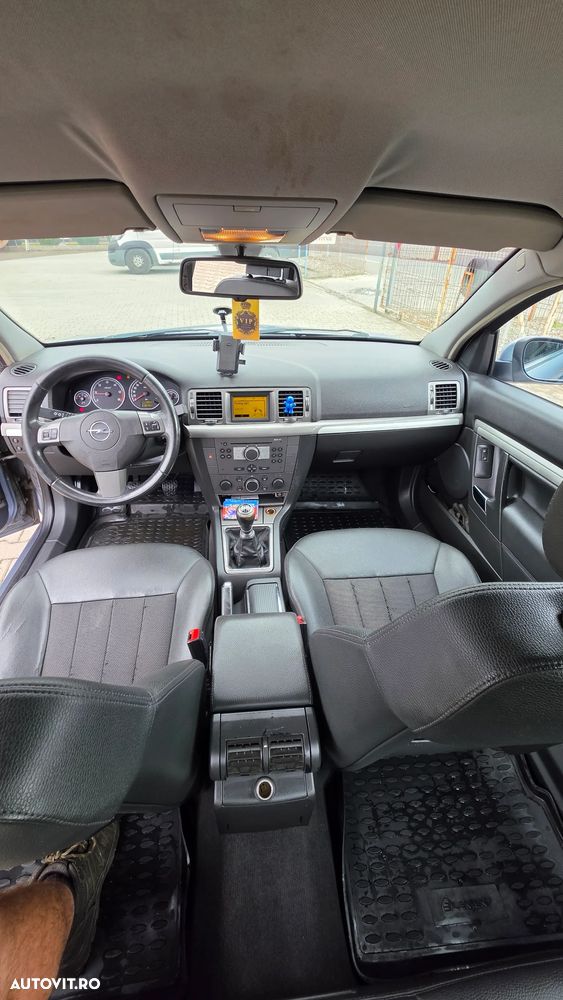 Opel Vectra 1.9 CDTI Elegance - 2