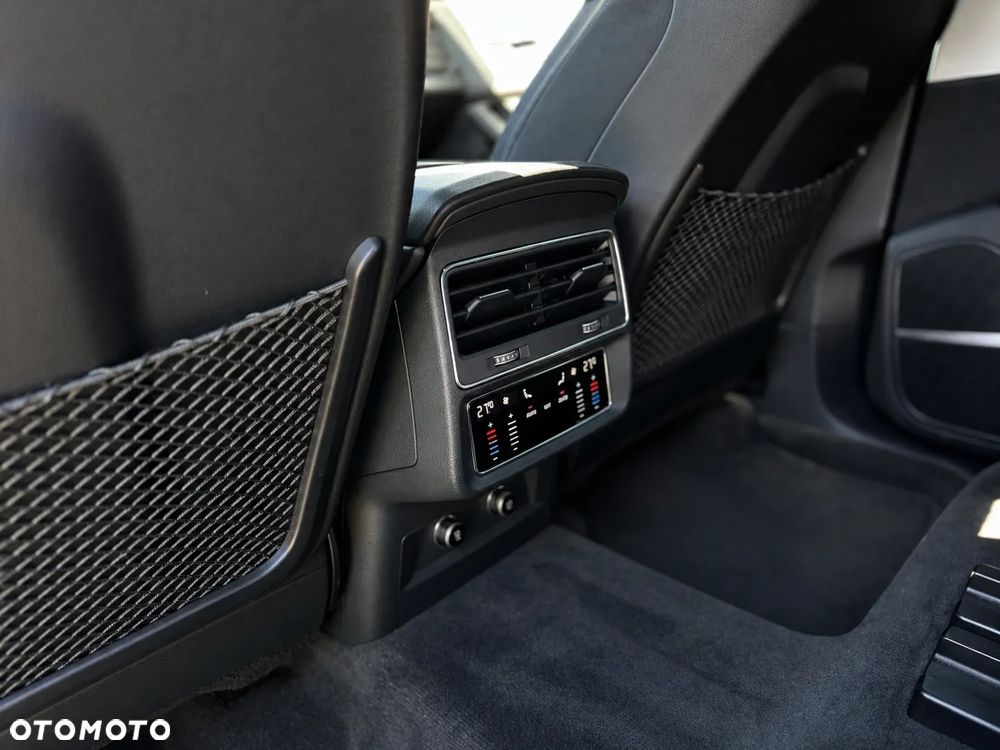 Audi Q8 - 14