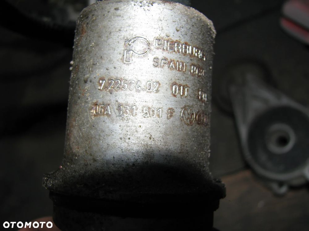 Zawór EGR OE AUDI A3 8L LIFT 06A131501P - 3