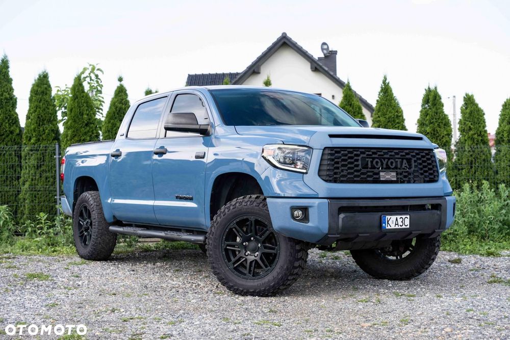 Toyota Tundra - 4
