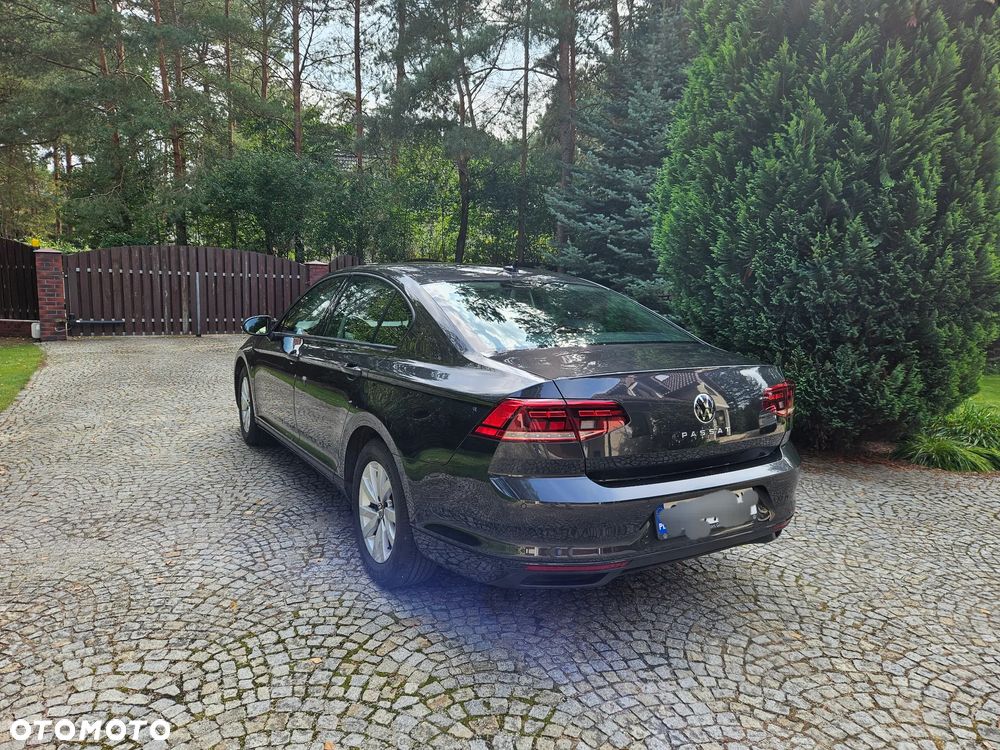 Volkswagen Passat 1.5 TSI EVO Essence DSG - 4