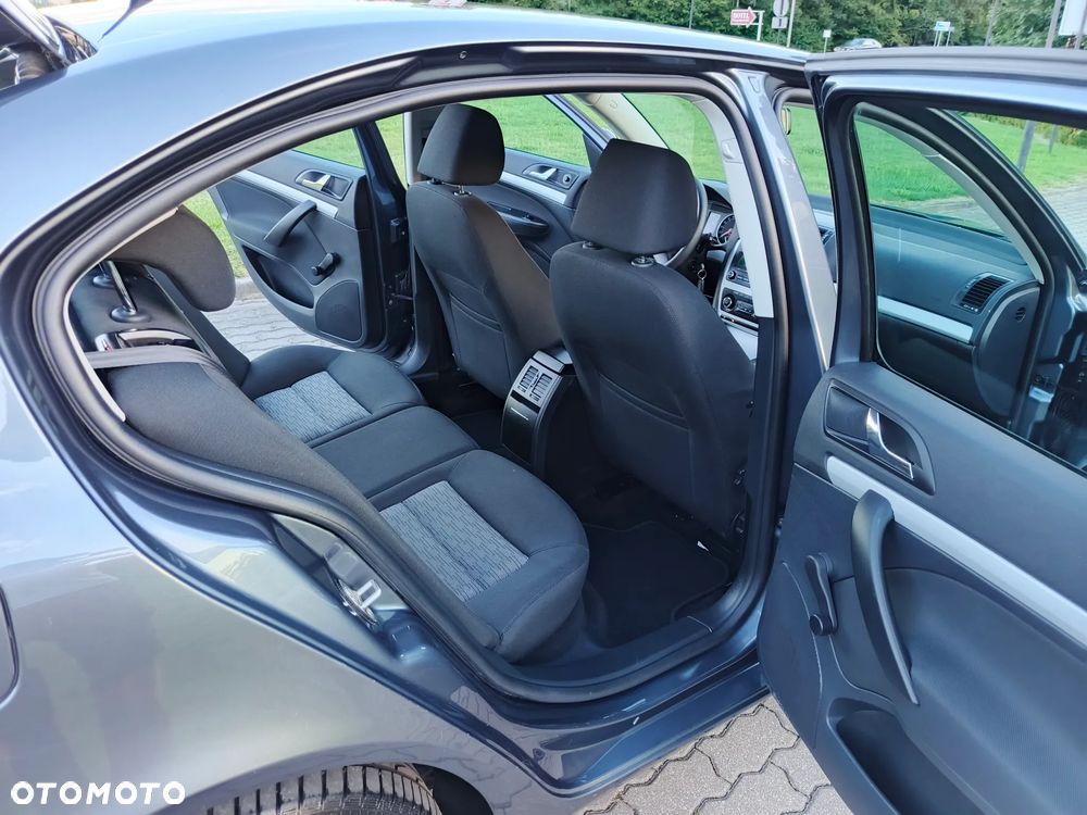 Skoda Octavia 1.4 TSI IMPULS EDITION - 14