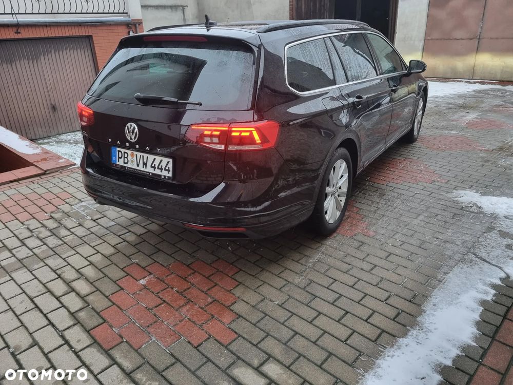 Volkswagen Passat Variant 2.0 TDI SCR DSG Comfortline - 3