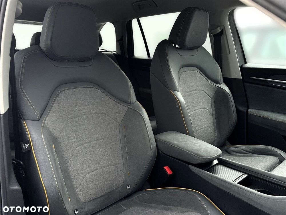 Skoda Kodiaq 2.0 TDI 4x4 Selection DSG - 32