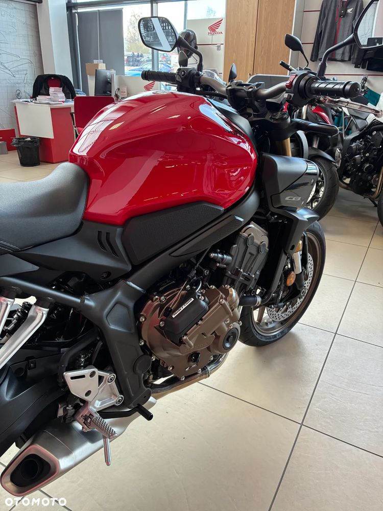 Honda CB - 9