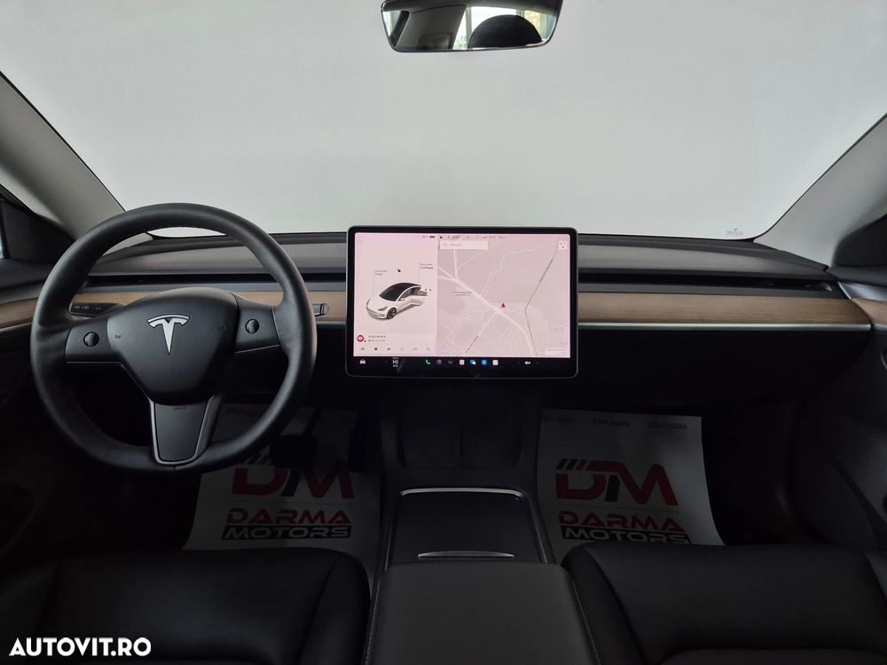 Tesla Model 3 Standard Reichweite Plus Hinterradantrieb - 11