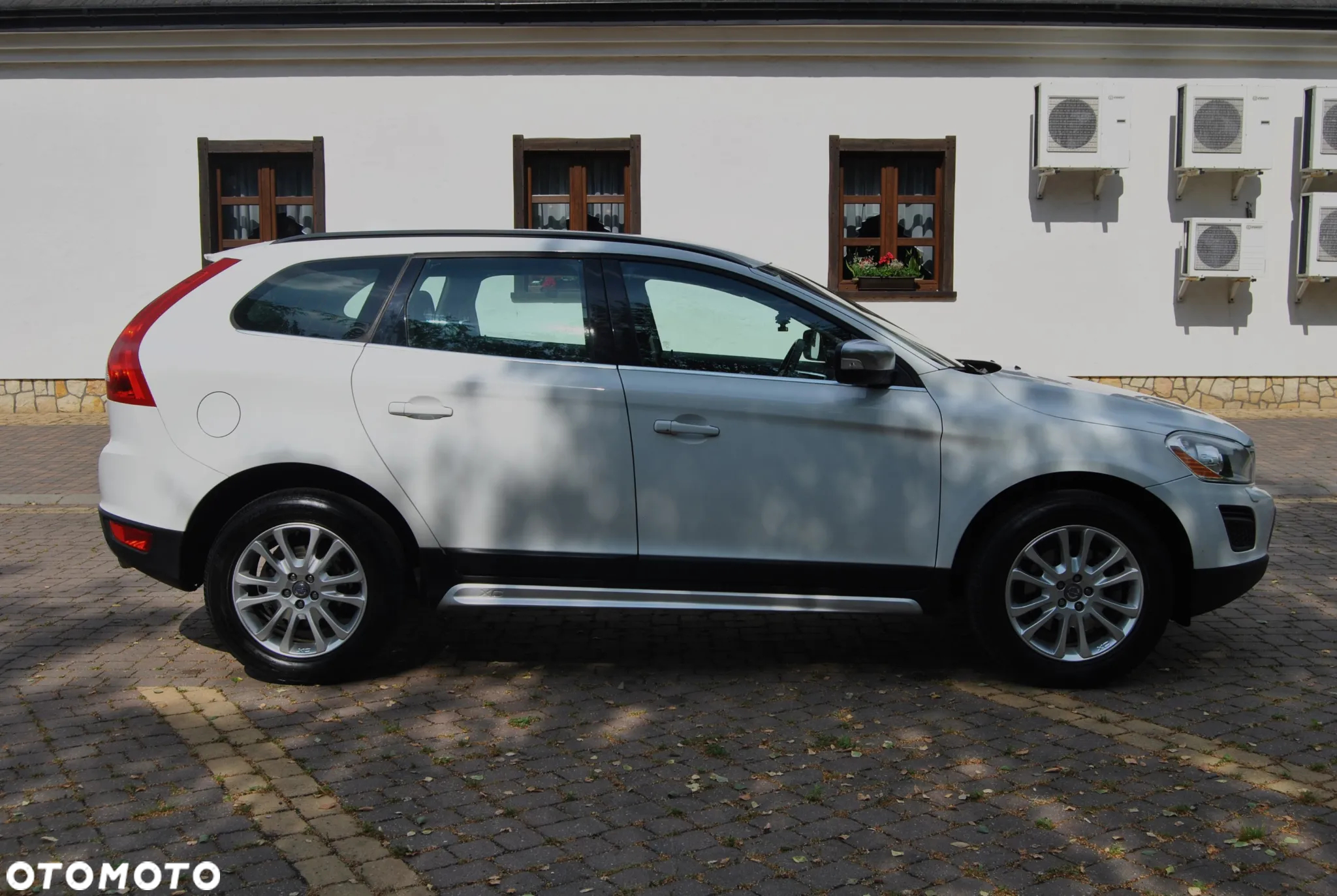 Volvo XC 60 D5 AWD Geartronic Momentum - 17