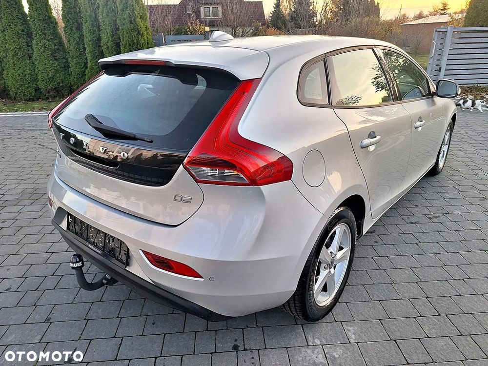 Volvo V40 D2 Kinetic - 8